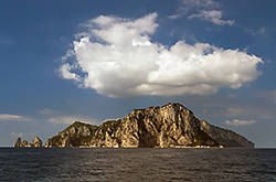 панорама, остров Капри, Италия, море и облако